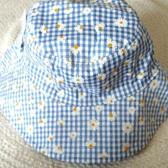 🌼 NWT 🌼 Blue Daisy Checkered Print Bucket Hat - Picture 7 of 12